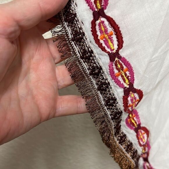 Ranees Gaura Embroidered Poncho Bohemian Top - Picture 5 of 6